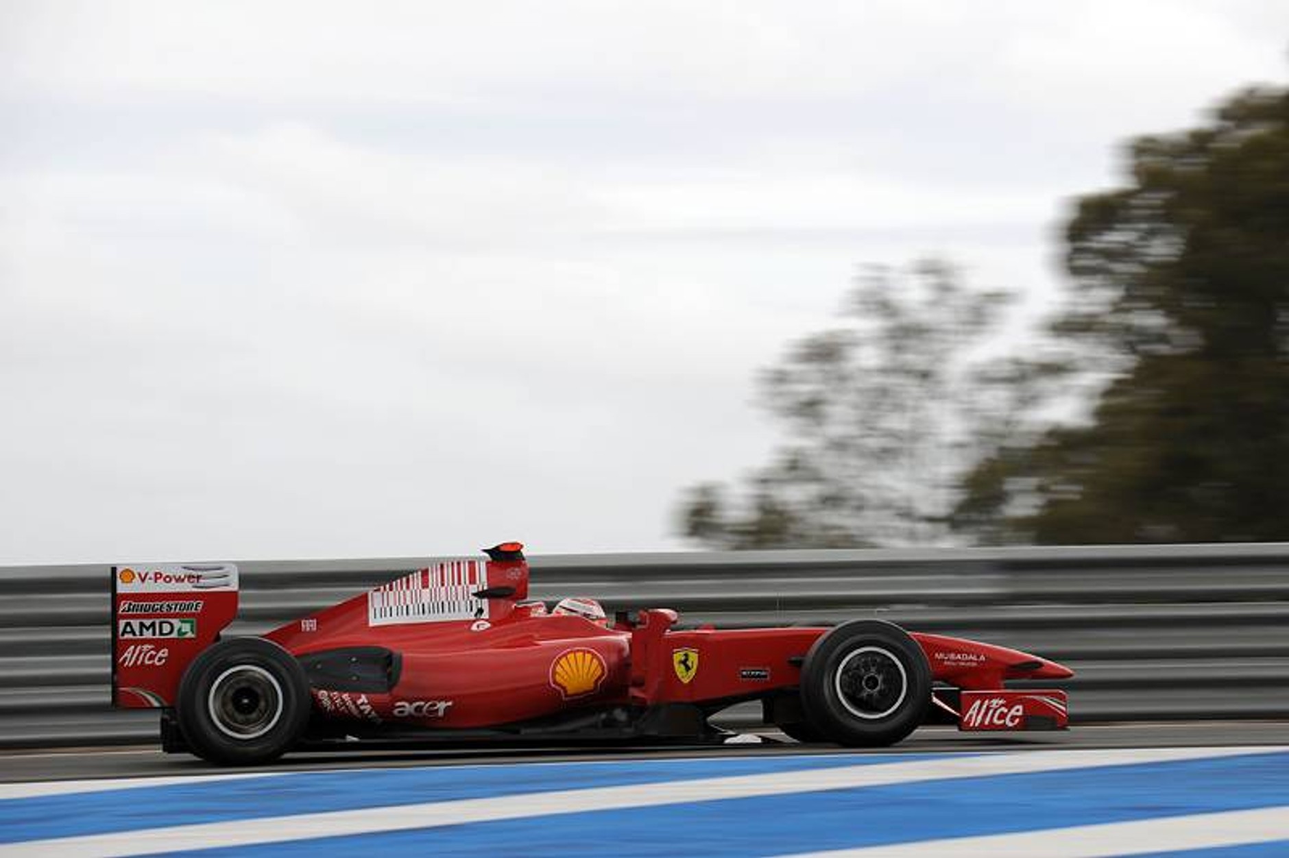 Formuła 1: fotogaleria z testów przed sezonem 2009