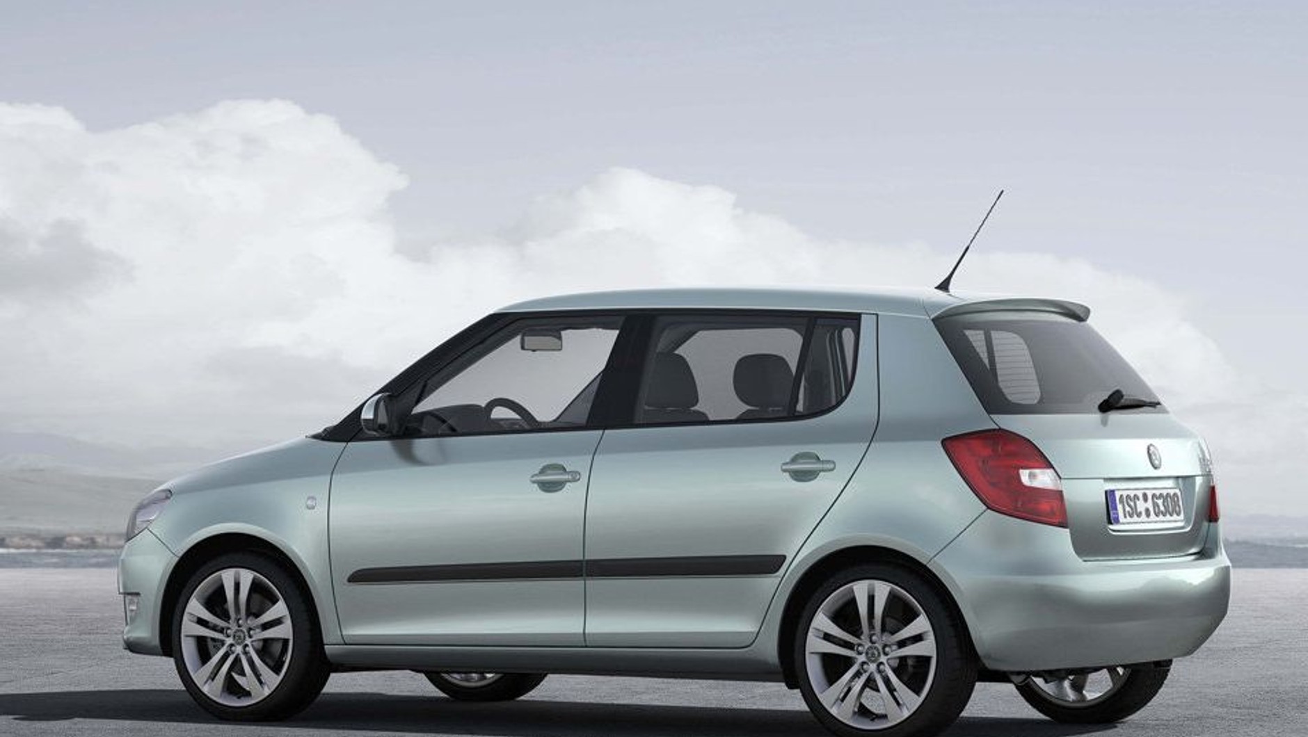 Nowa Skoda Fabia rok modelowy 2011