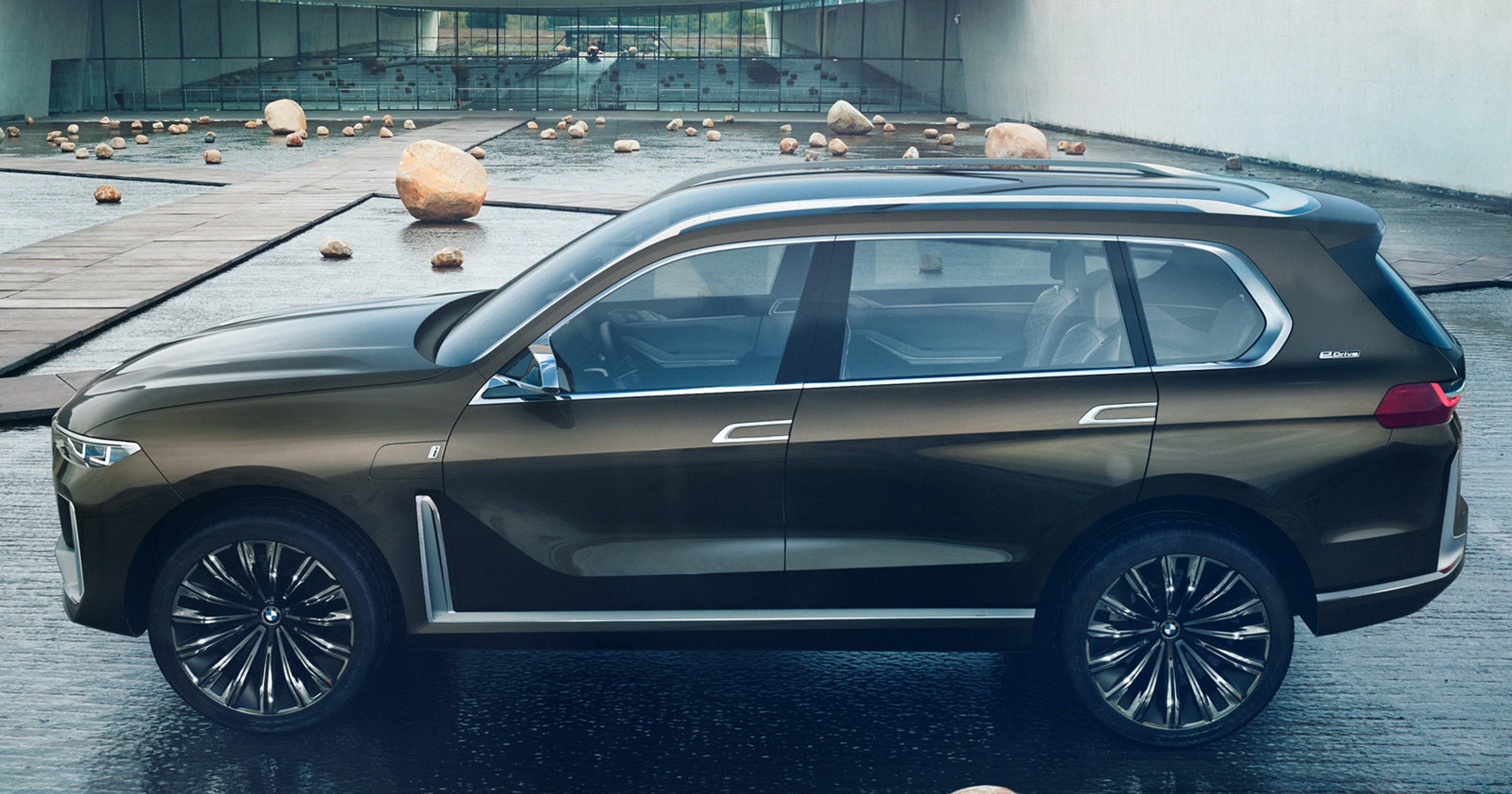 BMW X7 – odpowiedni rywal dla Bentleya?