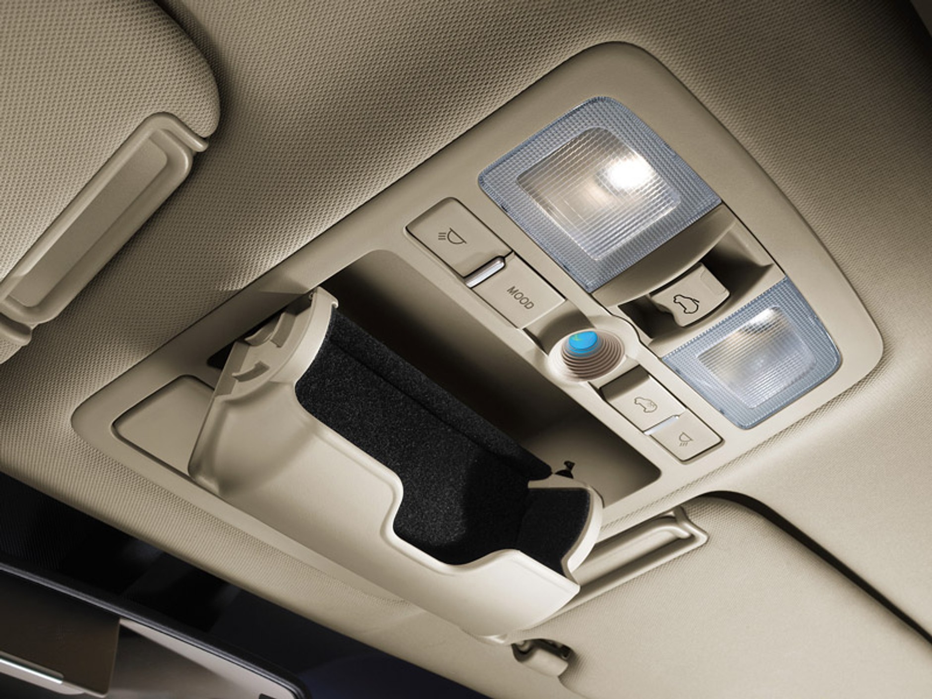 Paryż 2008: hybrydowy Hyundai Santa Fe i duży SUV iX55