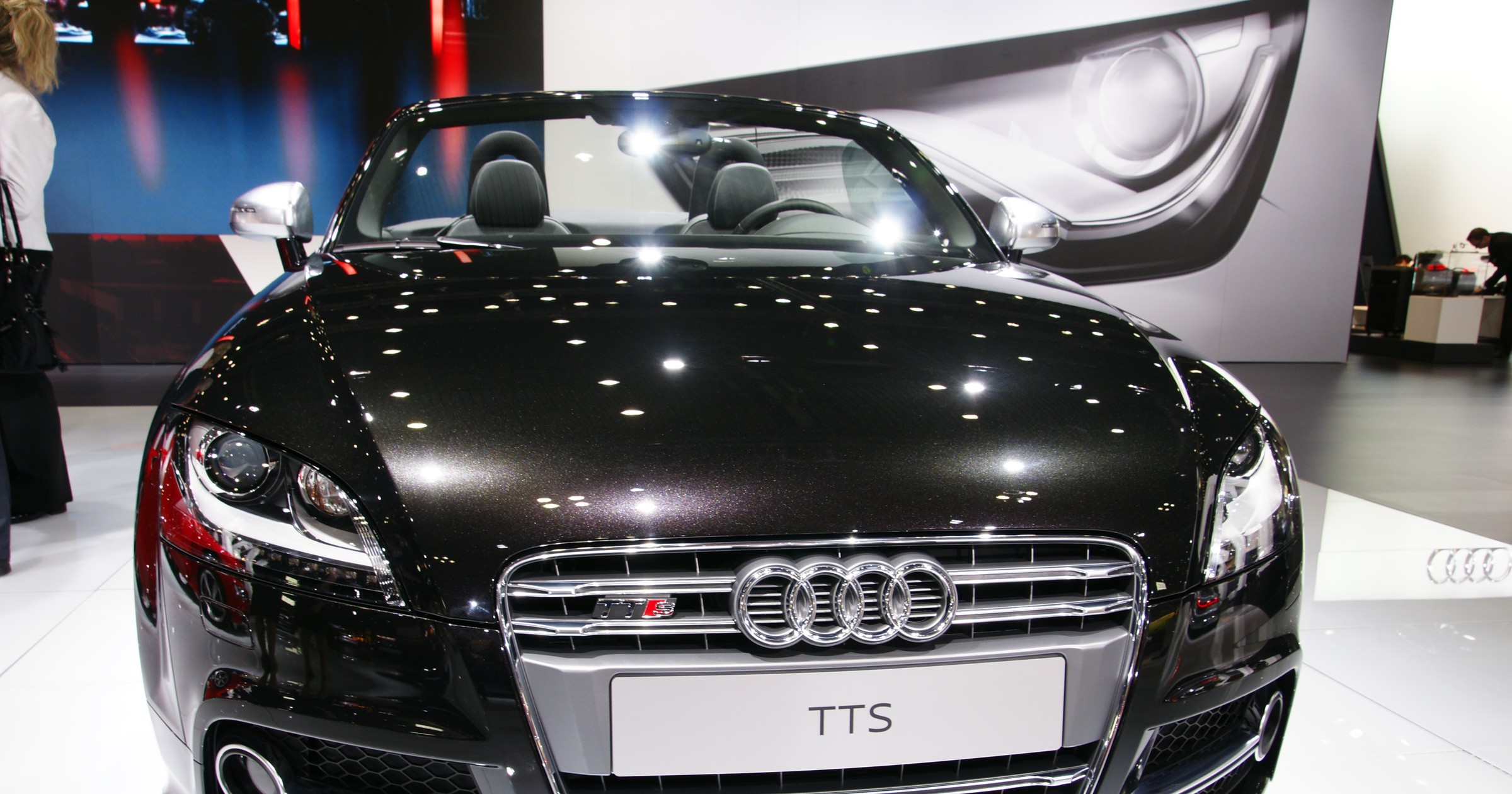 AMI 2010: Audi TT po wiosennym faceliftingu
