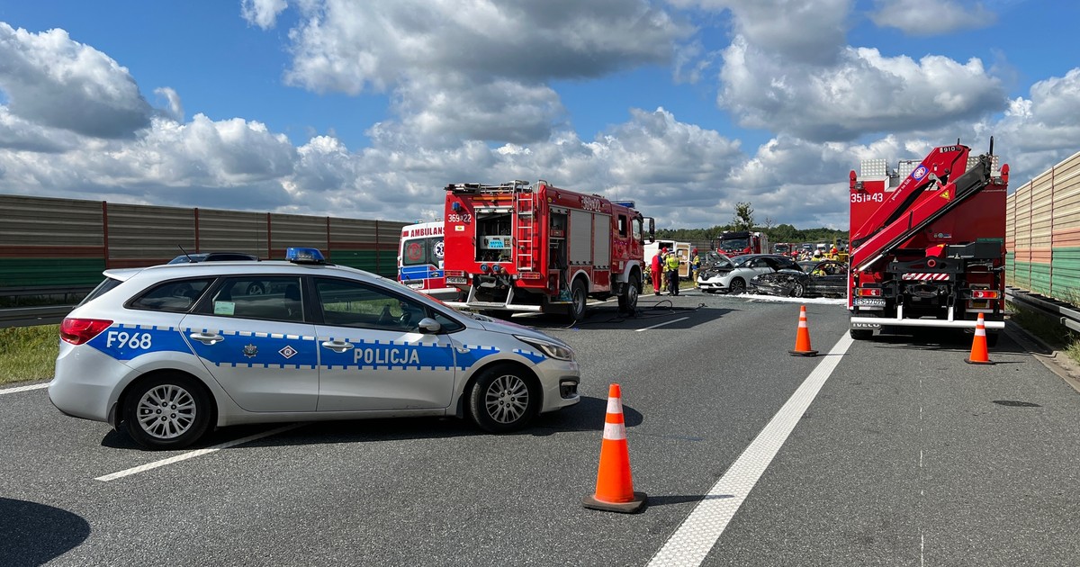Poważny wypadek na autostradzie A2 w kierunku Poznania.