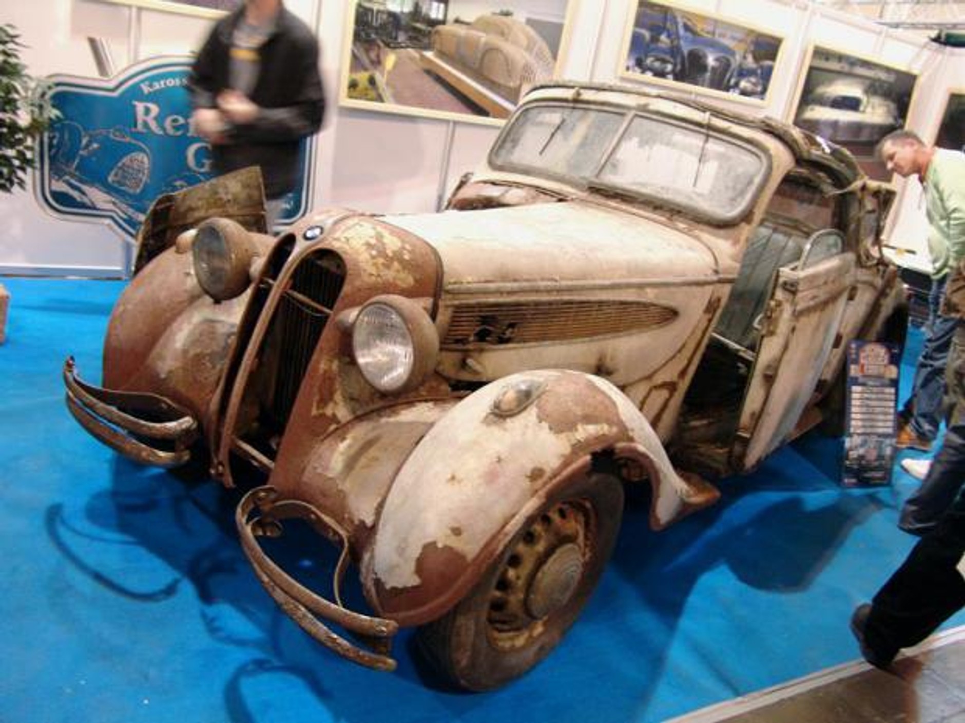 22. Techno Classica Essen 2010: największy show pojazdów zabytkowych na świecie (7-11.04)
