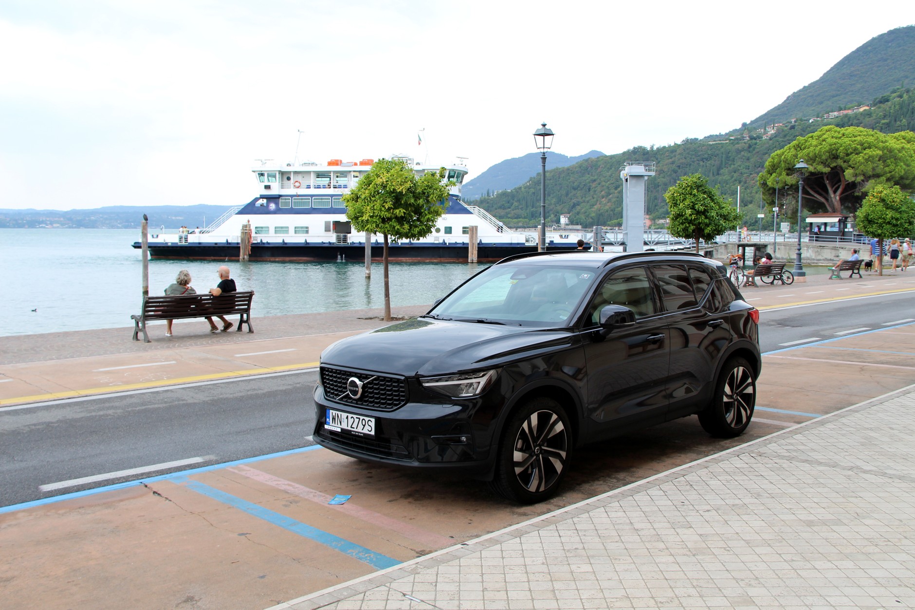 Volvo XC40 B3 Plus Dark