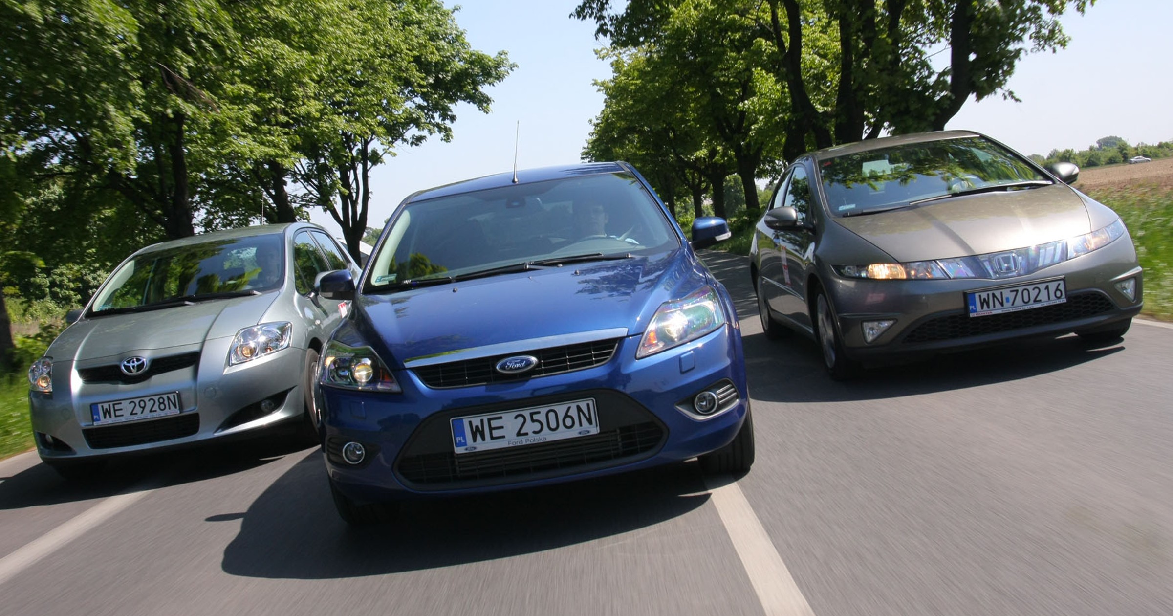 Ford Focus, Honda Civic czy Toyota Auris - który 10-letni kompakt będzie lepszym wyborem?