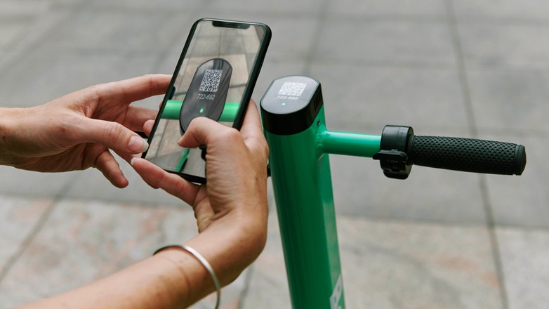 hulajnoga elektryczna Bolt