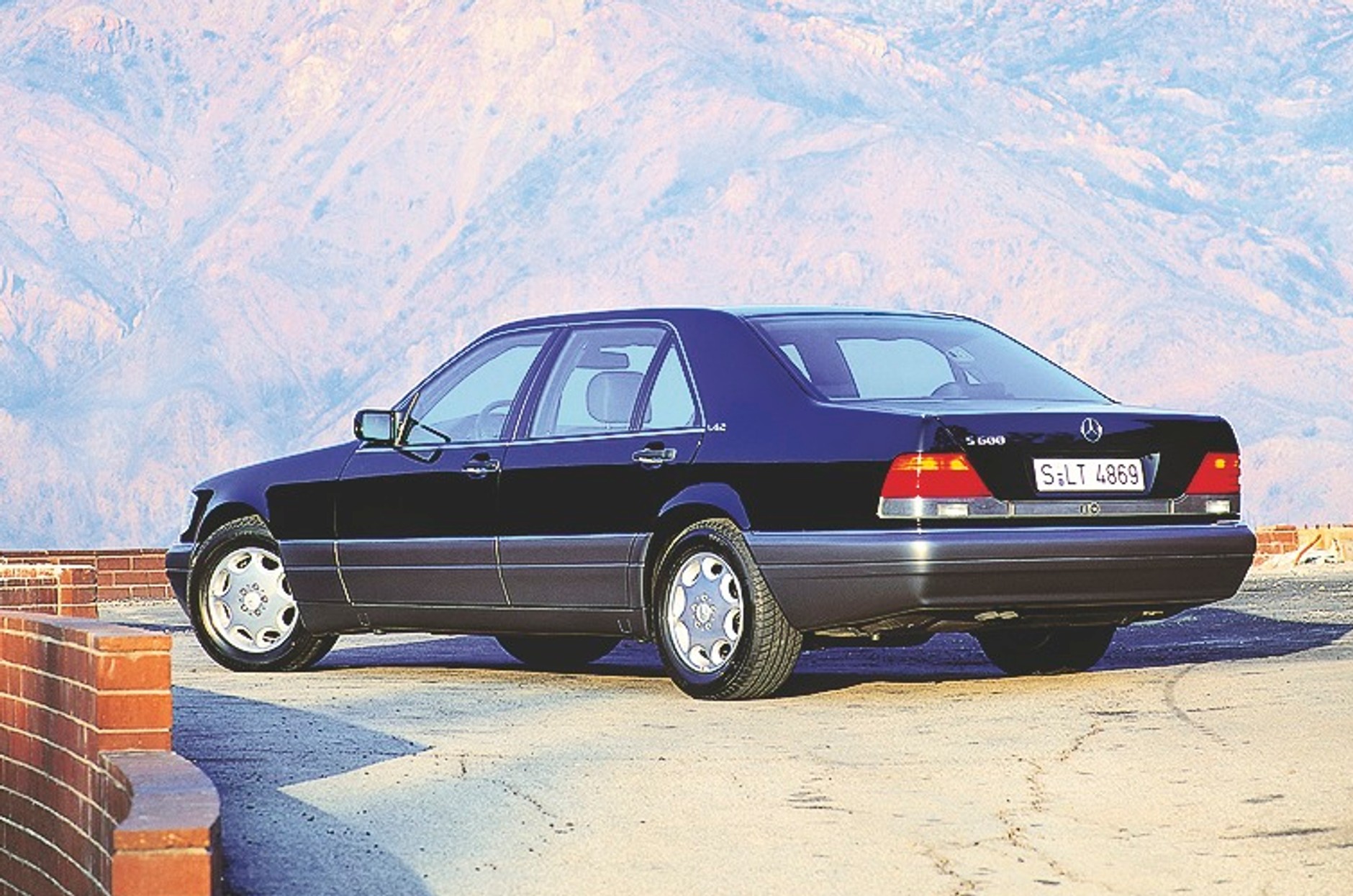Mercedes W140