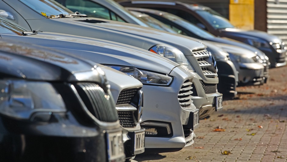 Mój mechanik poleca 11 prawie nowych aut. Uznał je za najtrwalsze
