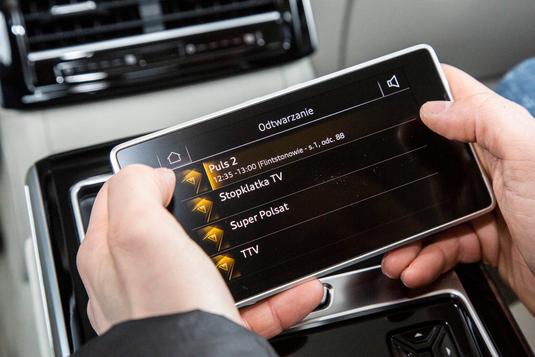 Audi A8 50 TDI quattro