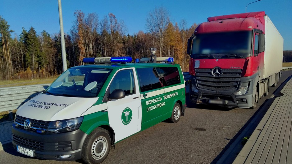 To miała być zwykła kontrola. Zatrzymano naczepę widmo. Jeździła po Polsce i "straszyła"