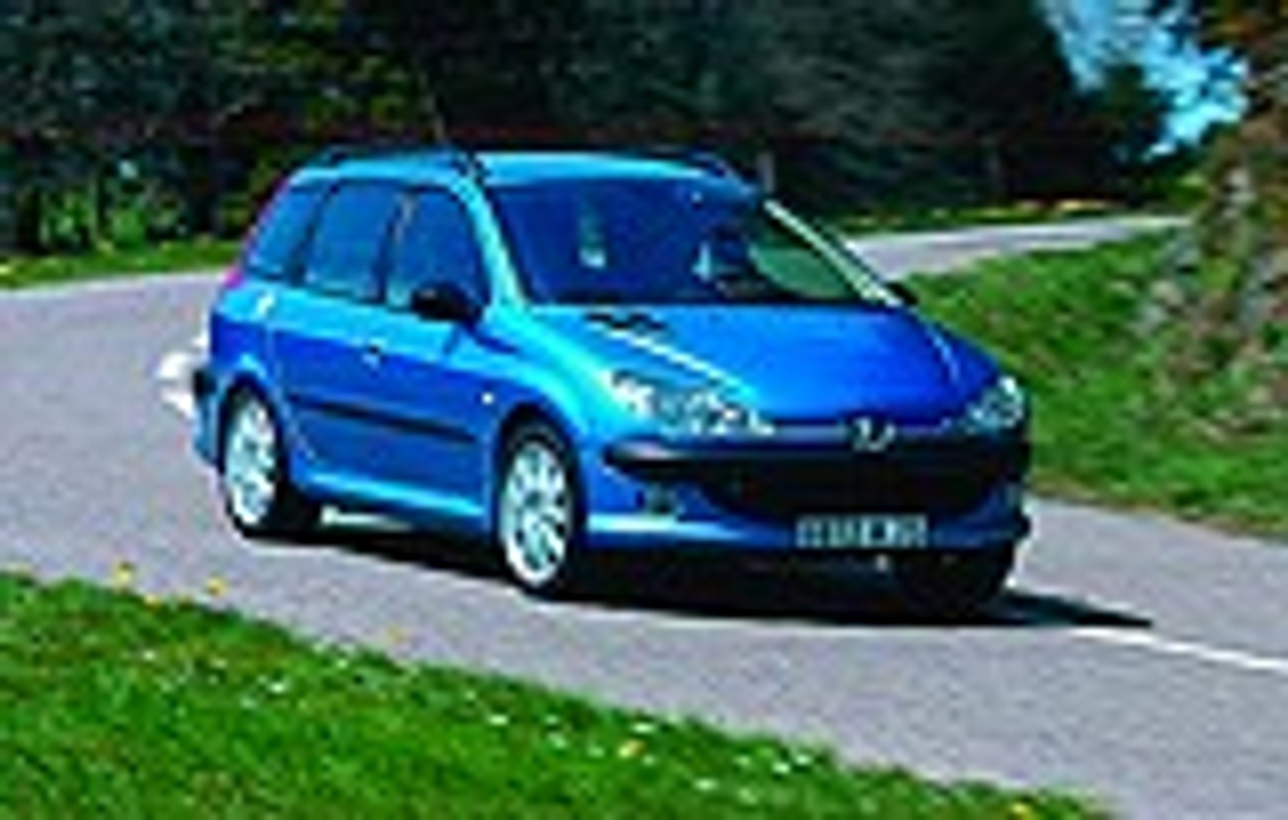 Elegant w krainie małych kombi