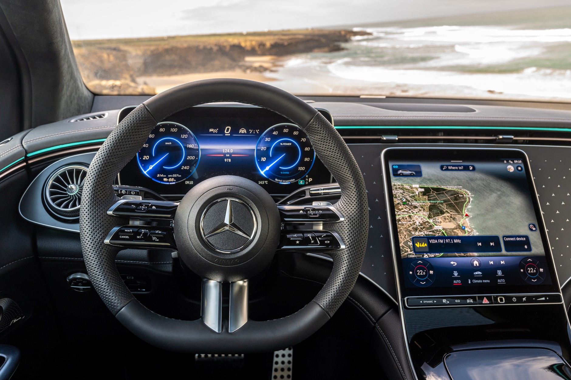 Mercedes EQE SUV