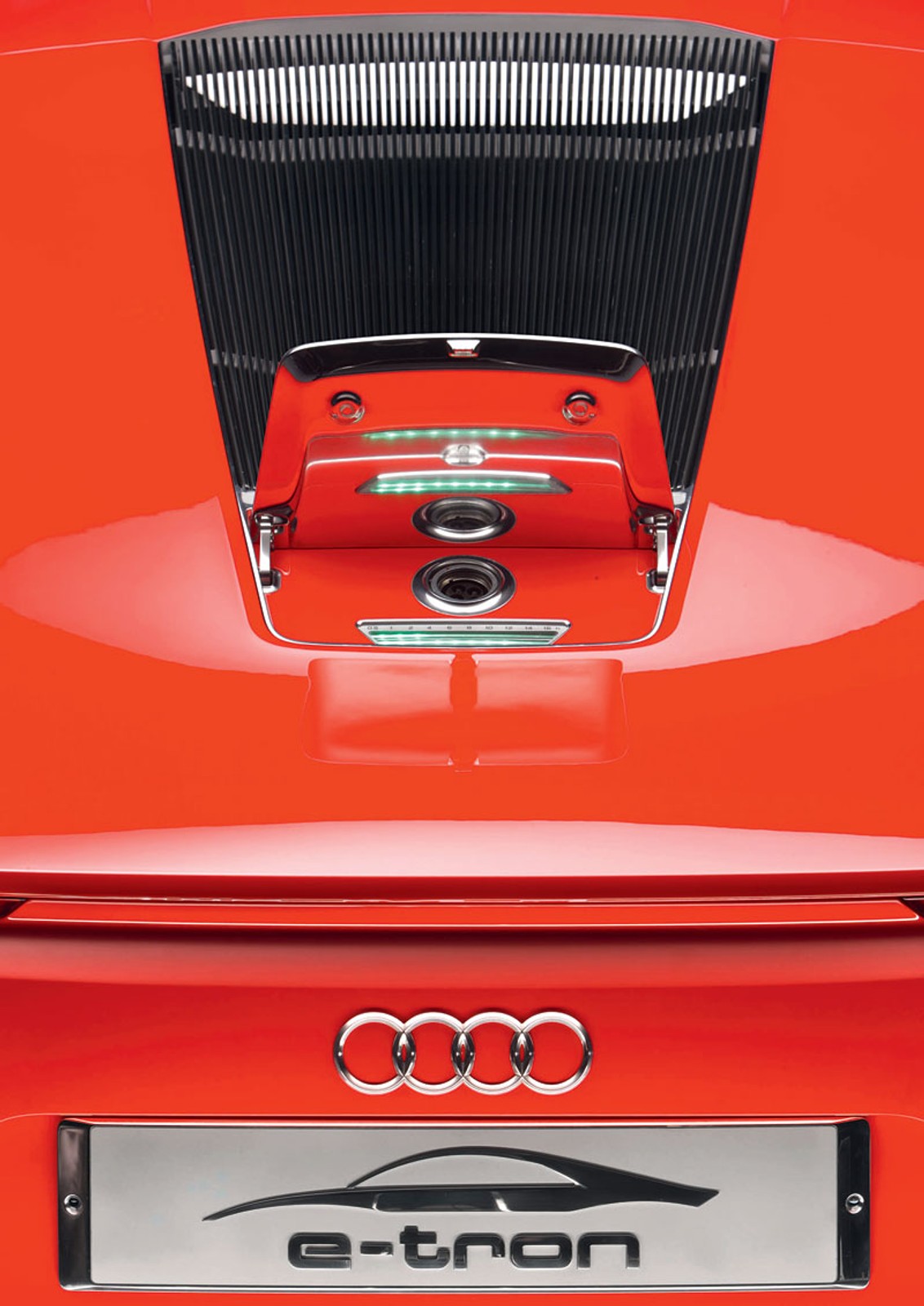 Audi e-tron: w sprzedaży od 2012