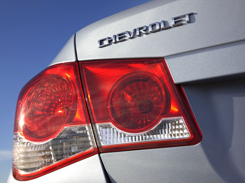 GM: Opel Insignia ST i Chevrolet Cruze -  ceny w Polsce (fotogaleria)