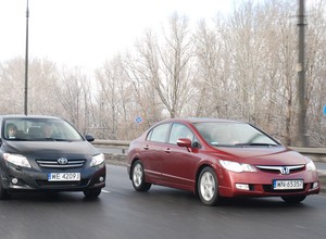 Honda Civic kontra Toyota Corolla: pojedynek używanych rodzinnych sedanów