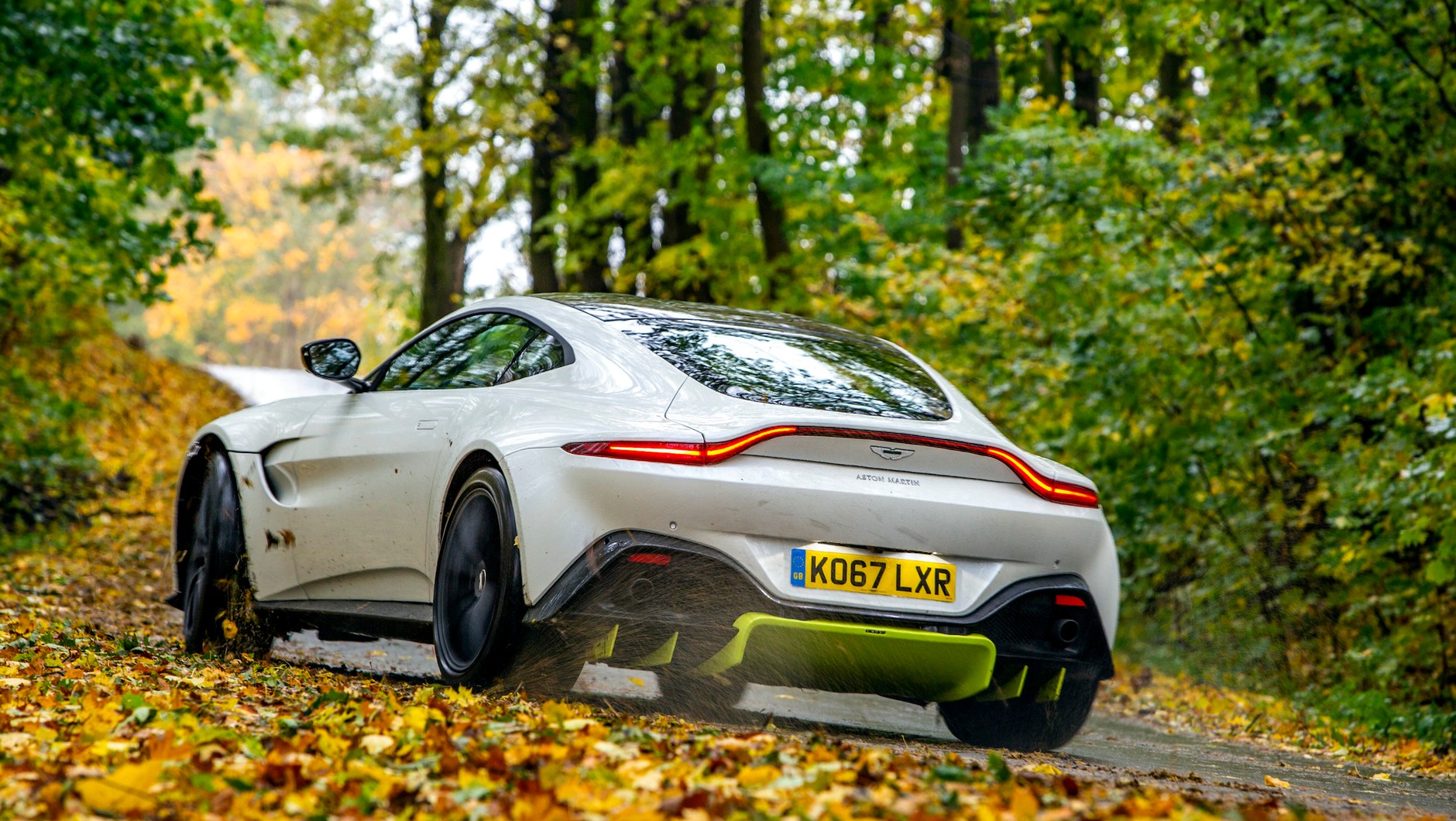 Aston Martin Vantage
