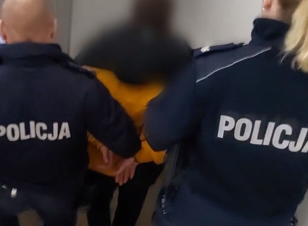 Jechał pod prąd autostradą. Zatrzymał go inny kierowca, ale wszystko wyszło na jaw, dopiero kiedy zjawili się policjanci