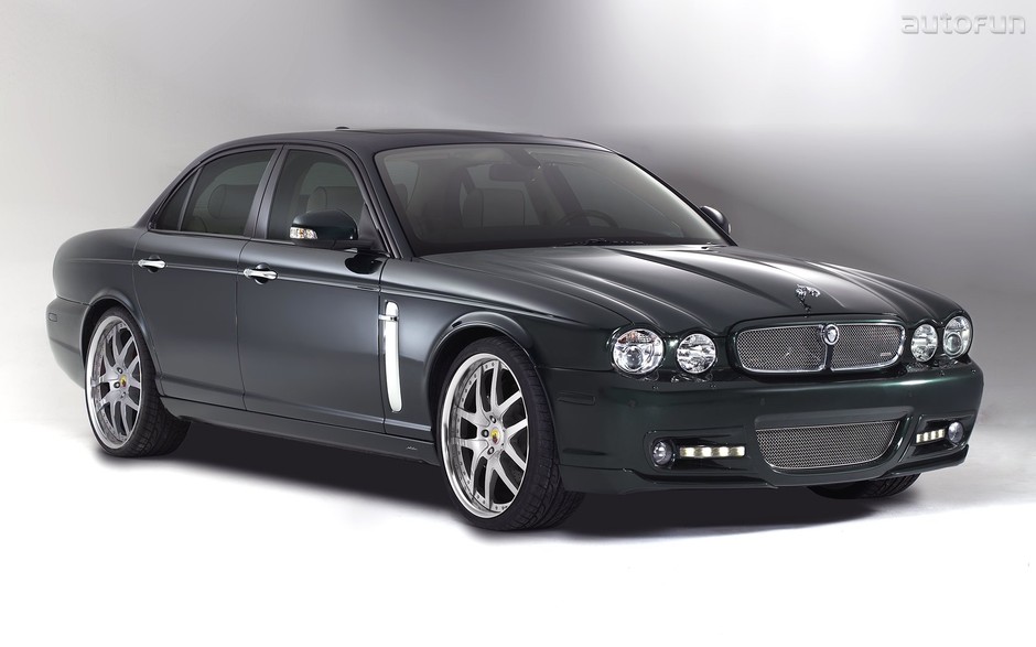 Jaguar XJ