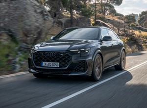Audi pokazało najmocniejsze spalinowe auto w historii marki. Oto RS Q8 Performance