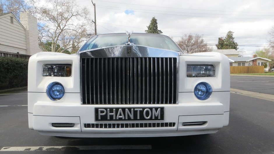 Rolls-Royce Phantom replika