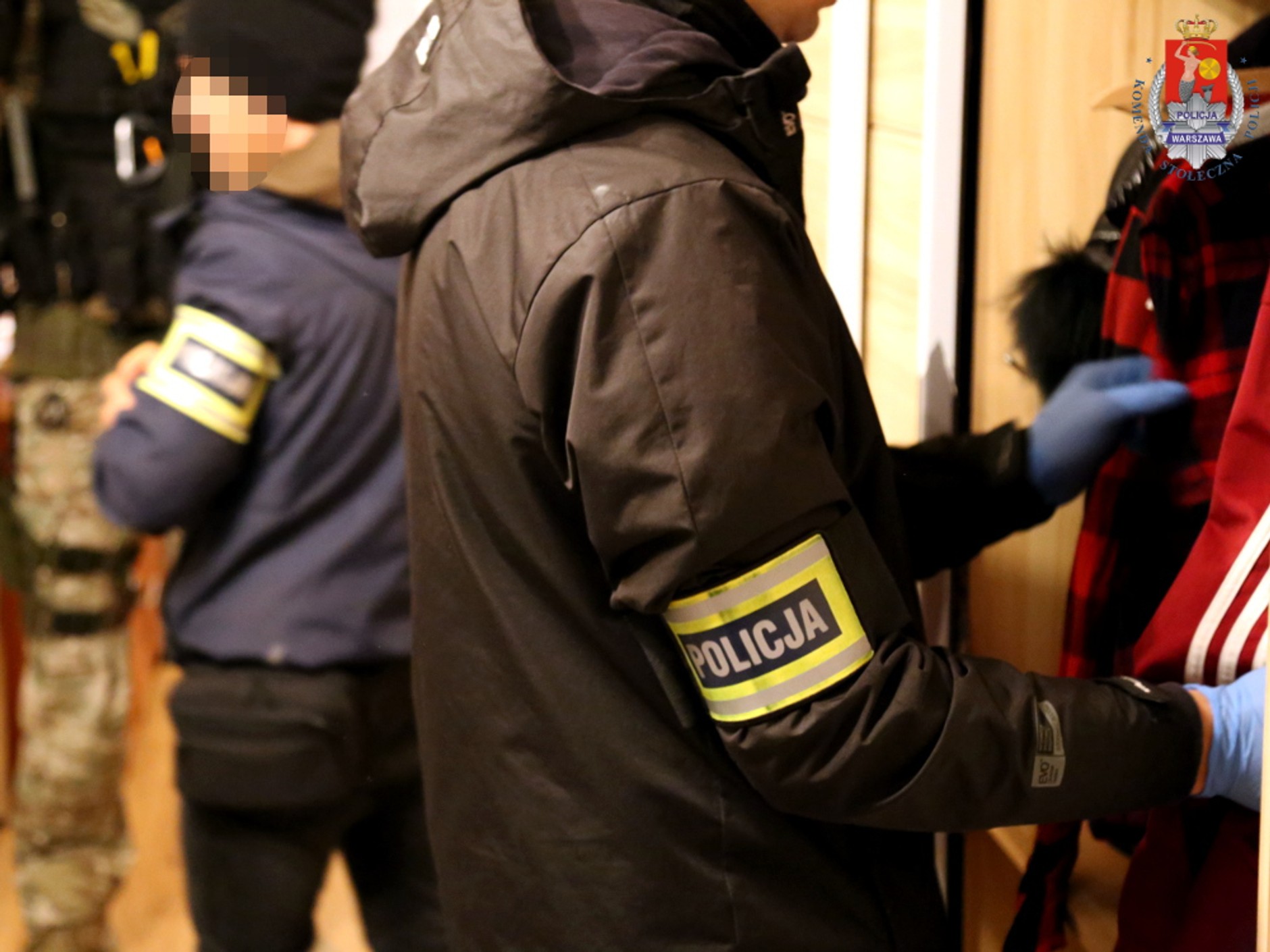 Zatrzymano grupę przestępców kradnących i rozbierających auta