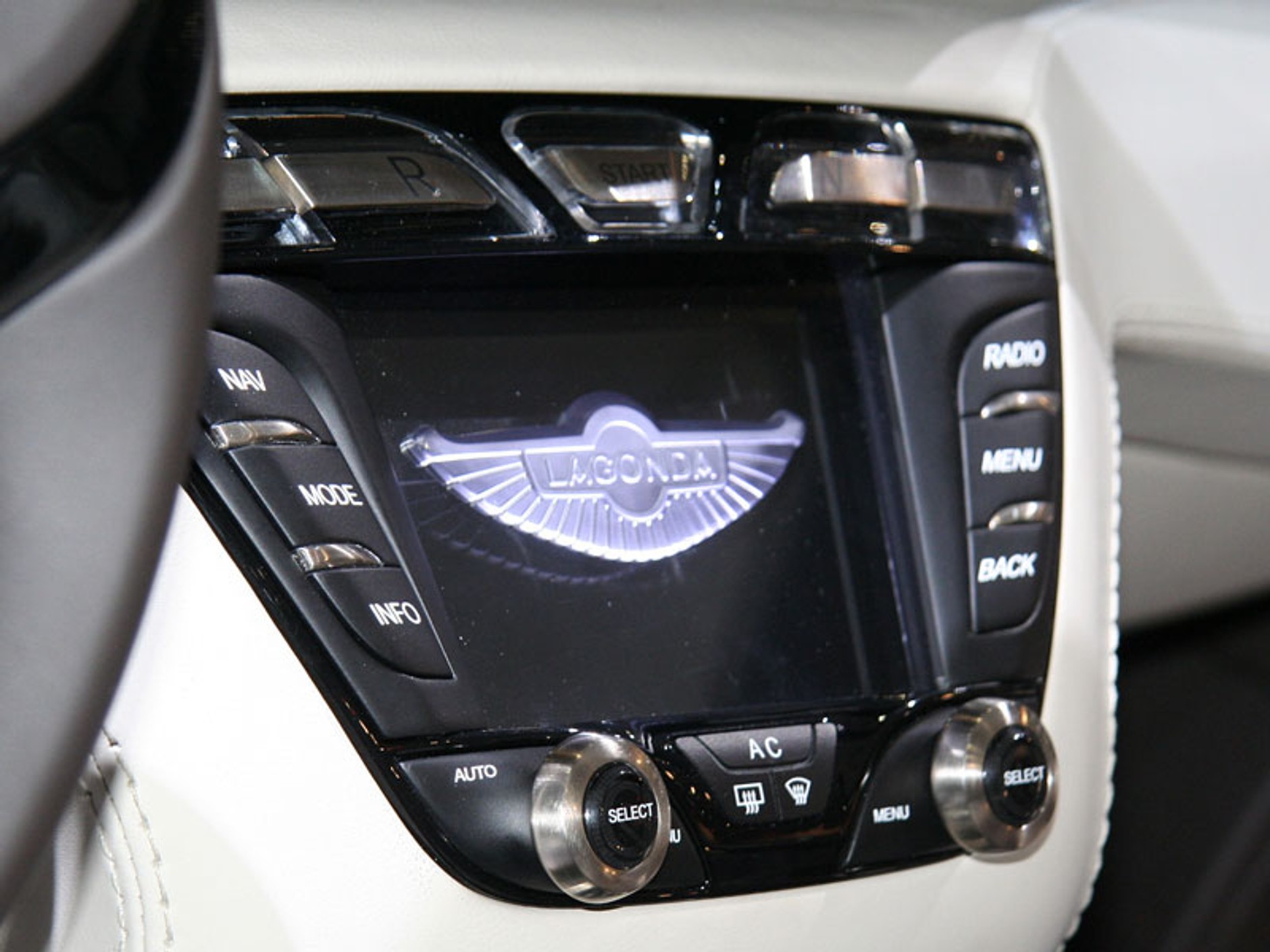 Genewa 2009: Lagonda Concept – odrodzenie słynnej marki (wideo)