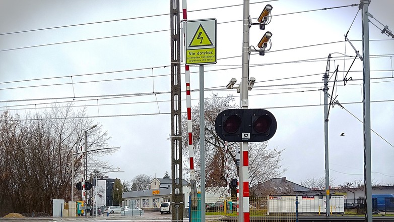 System Red Light (CANARD) na przejeździe kolejowym w Radomsku