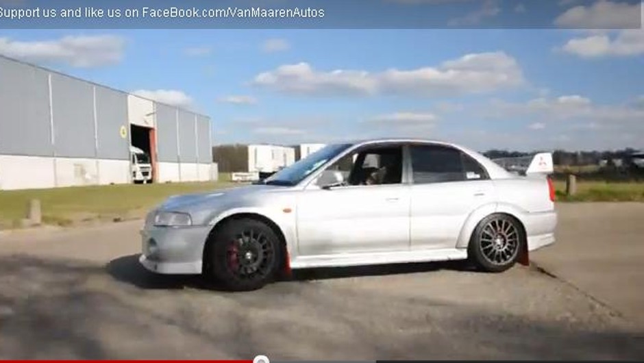 Trzylatka za kierownica Mitsubishi Lancer Evo 6