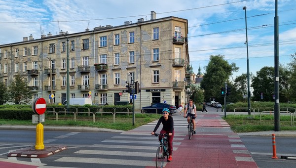 Ważny wyrok sądu w Poznaniu. W końcu ktoś wyjaśnił kwestię pierwszeństwa rowerzystów