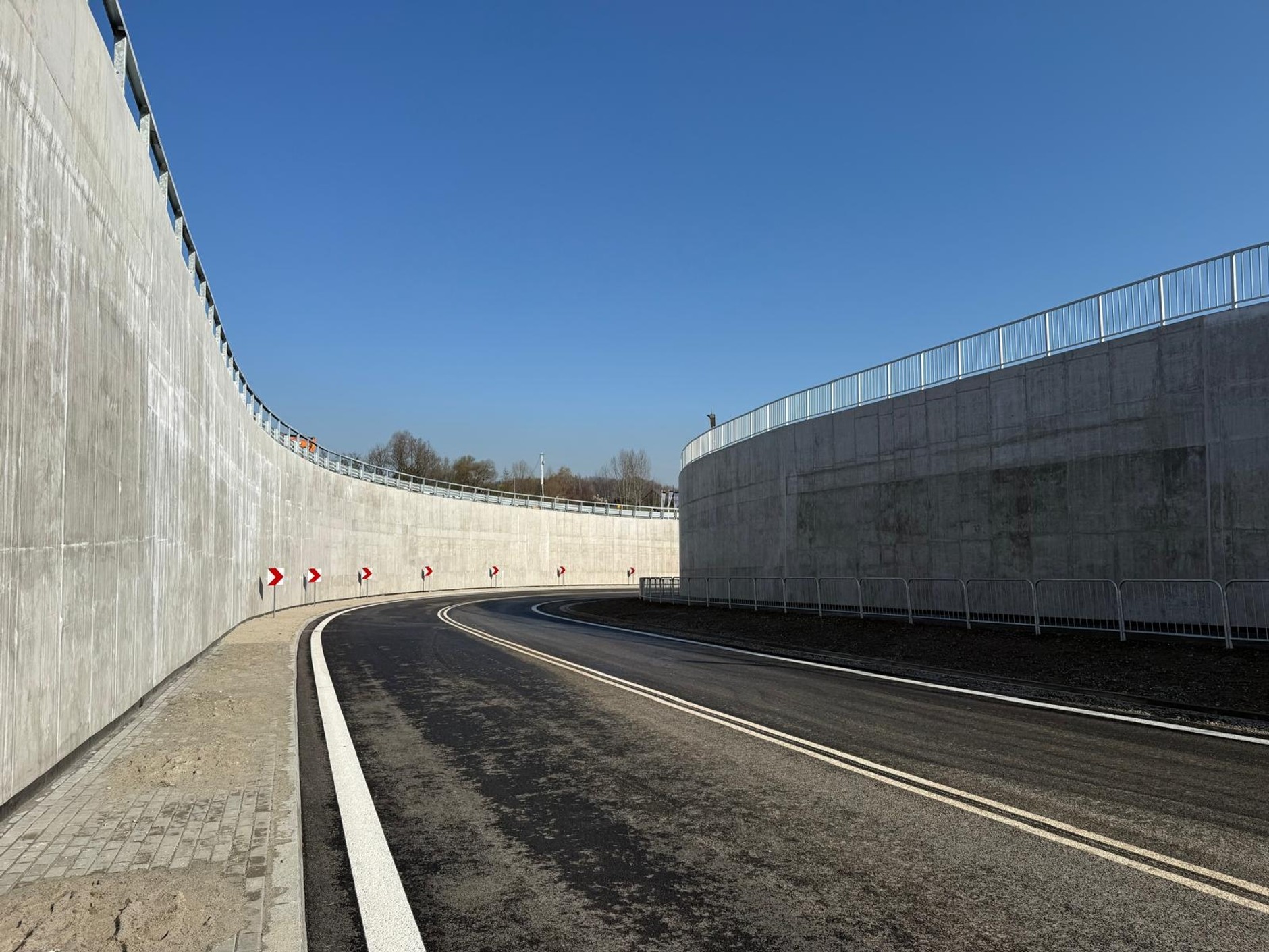 Tunel pod DK7 Krzyszkowicach
