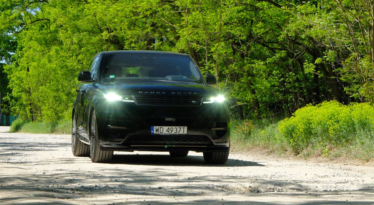 Luksusowy SUV dla... mniej rozrzutnych. Oto Range Rover Sport 3.0D Autobiography