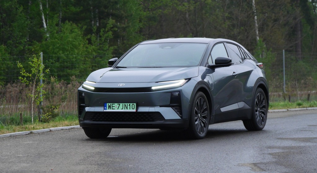 Toyota C-HR+ Executive AWD