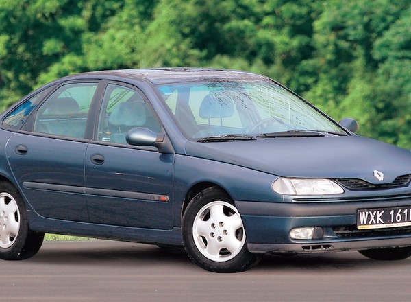 Renault Laguna V6 - o tej wersji marzyło wielu (z archiwum Auto Świata)