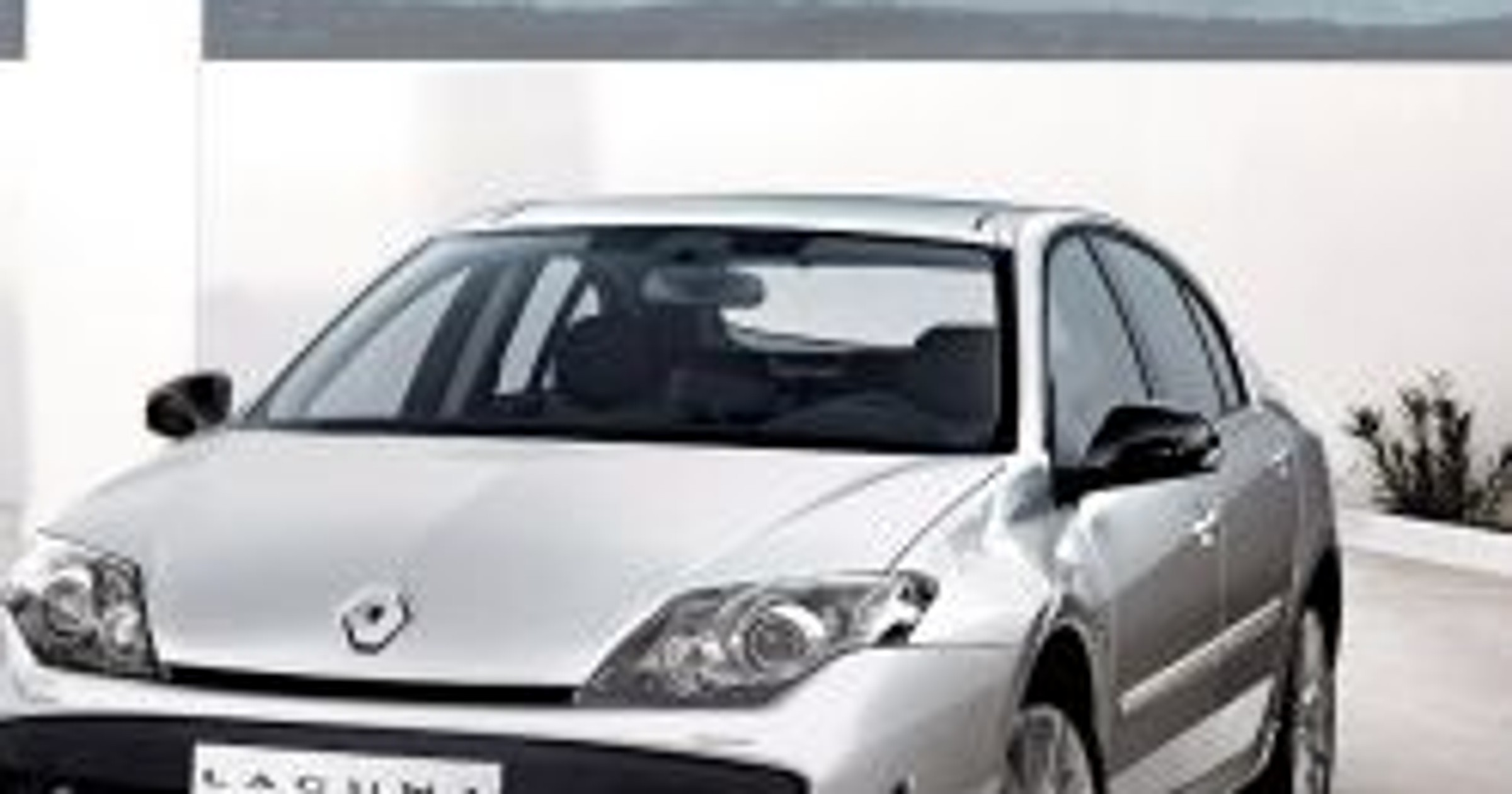 Genewa 2008: Renault Laguna GT - ostatni pokaz przed wjazdem na rynek
