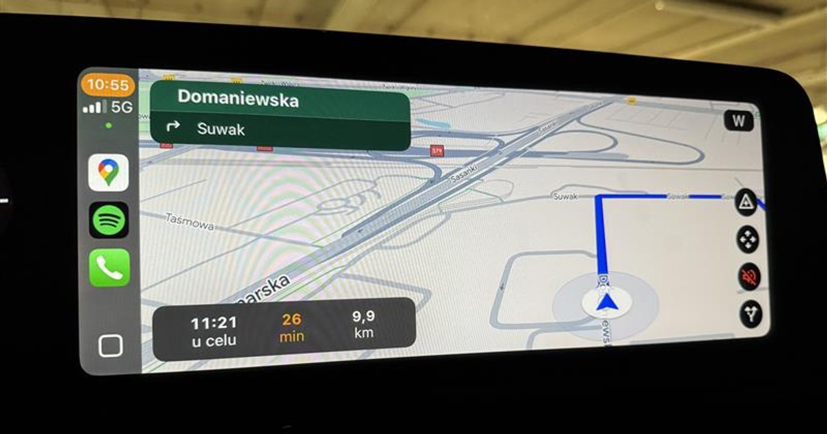 Google Maps w Apple CarPlay
