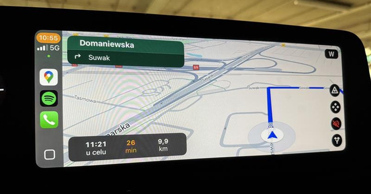  Odkryłem plus w Google Maps, teraz ciągle w niego klikam. Ulubiona funkcja wielu kierowców