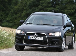 Mitsubishi Lancer - ciekawy styl i dobra trwałość