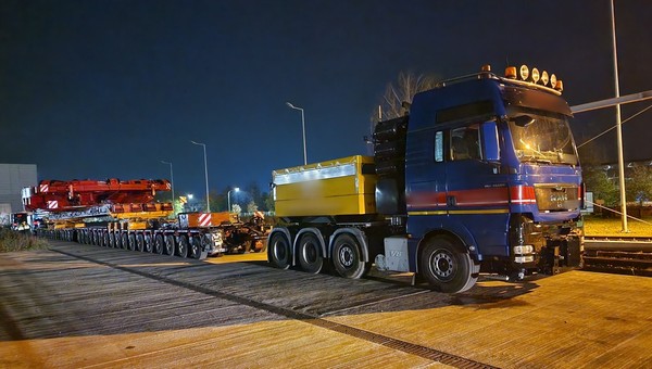 ITD skontrolowała największy transport drogowy w historii Polski. "Kret" dostał zielone światło