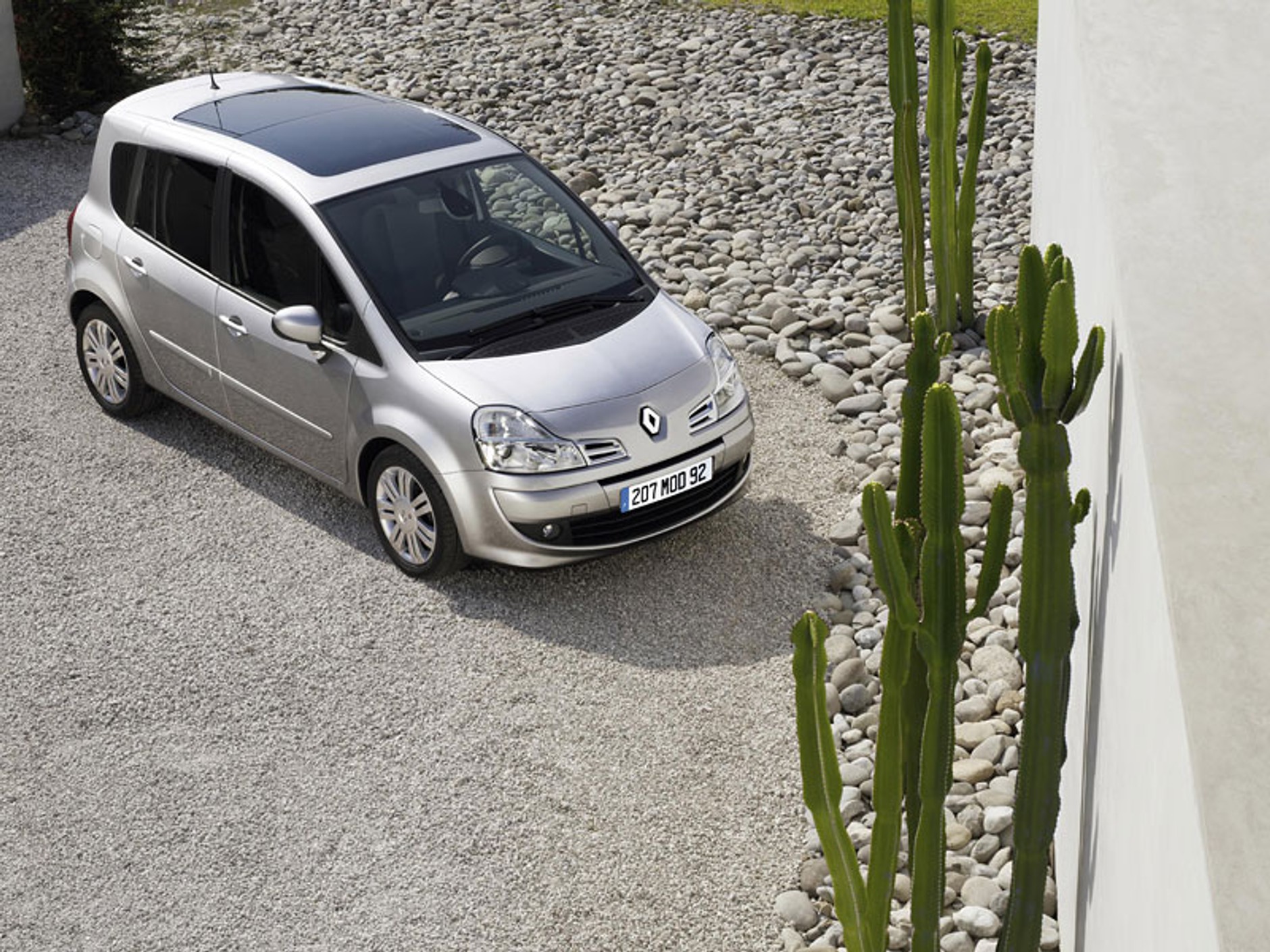 Renault: Elektromobil dla Danii już w roku 2011