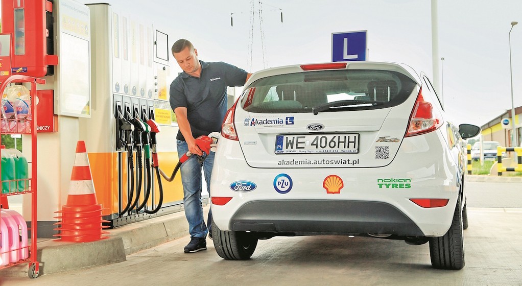 Shell oficjalnym partnerem Akademii Auto Świat