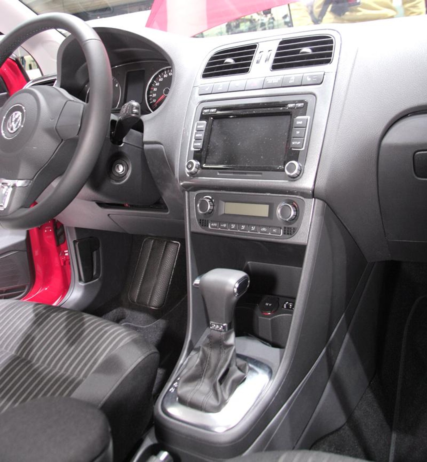 Genewa 2009: Volkswagen Polo - pierwsze wrażenia (fotogaleria, dane techniczne)