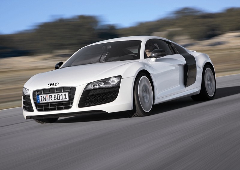 Wariat oddał za darmo Audi R8 przypadkowym osobom