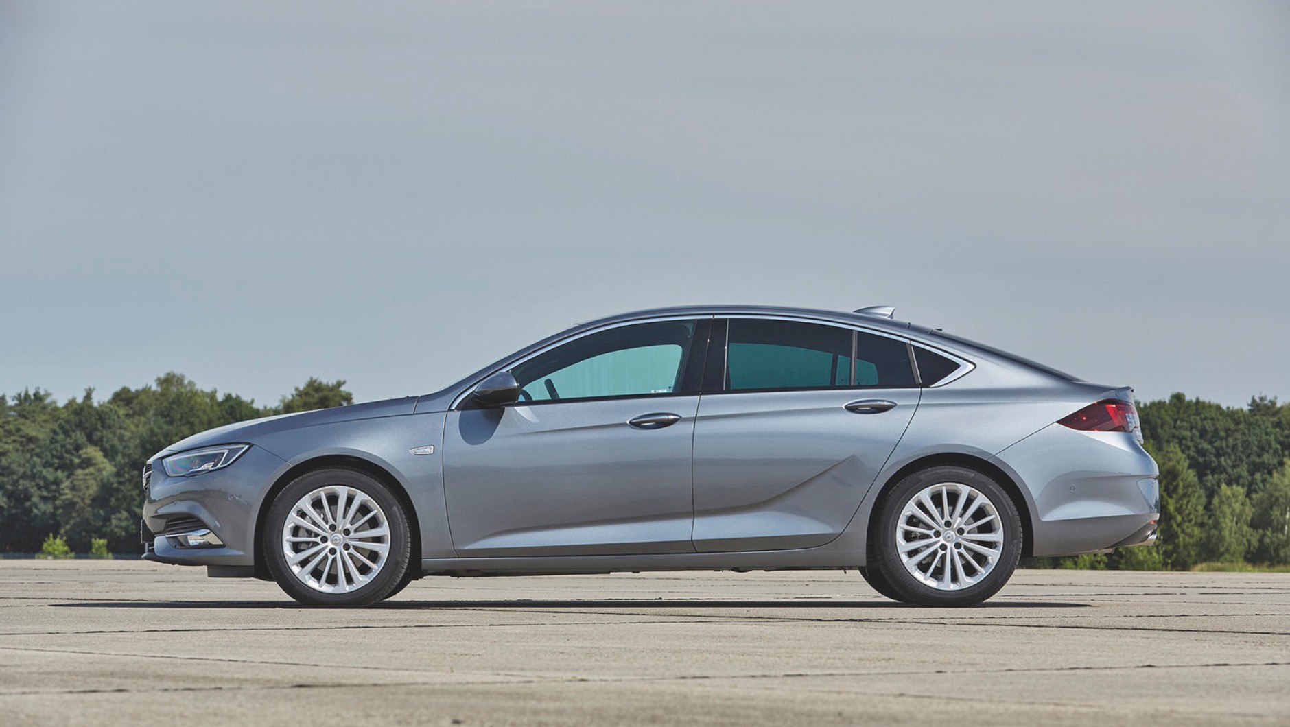 Czytelnicy Mają Głos – nowa Insignia kontra Mondeo, Mazda 6 i Superb