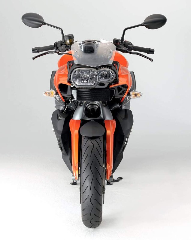 BMW Motorrad 2009: K 1300 S, K 1300 R, K 1300 GT (3x wideo HD!)