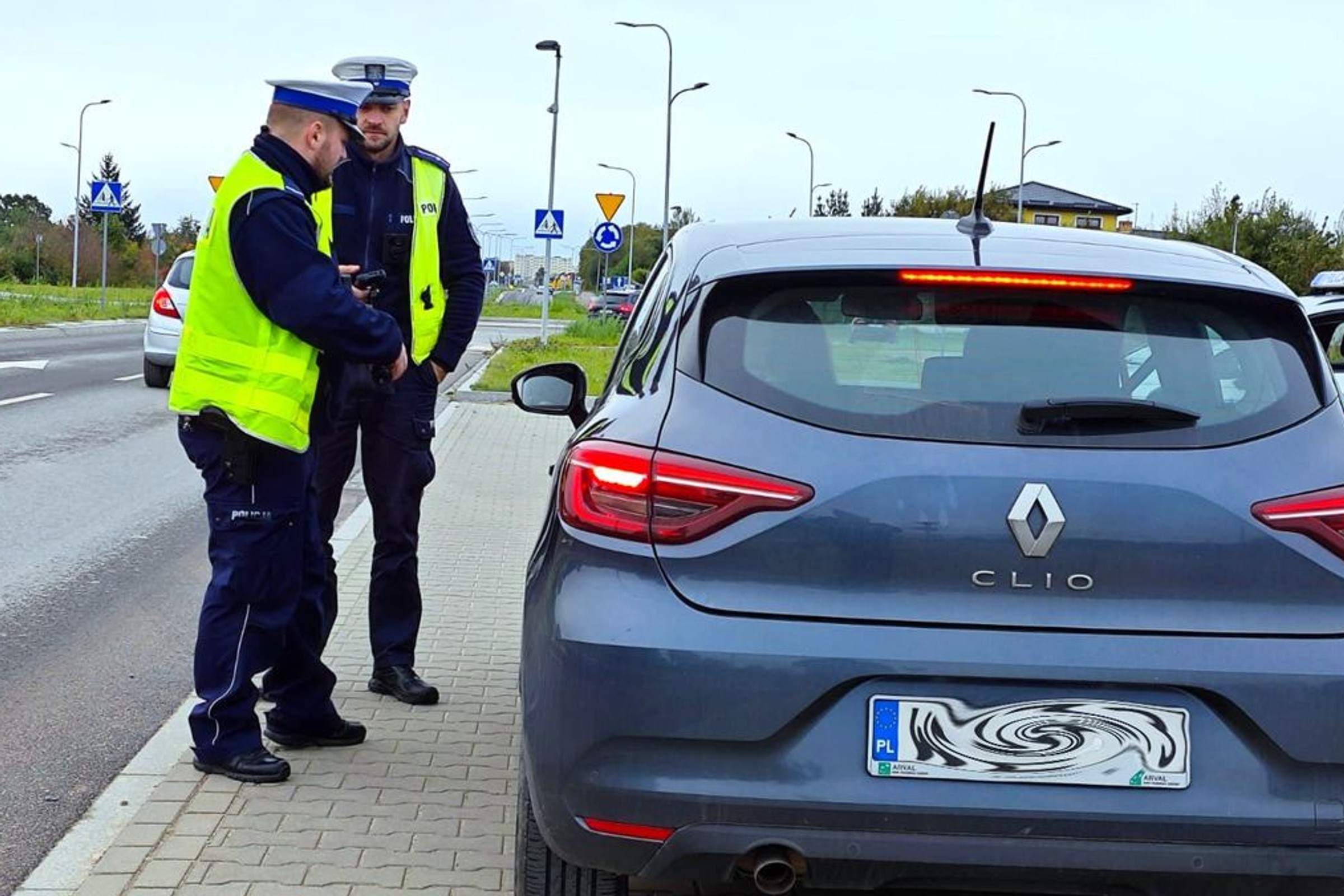 Okres próbny dla młodych kierowców. Od 3 września zacznie się nowa era na polskich drogach