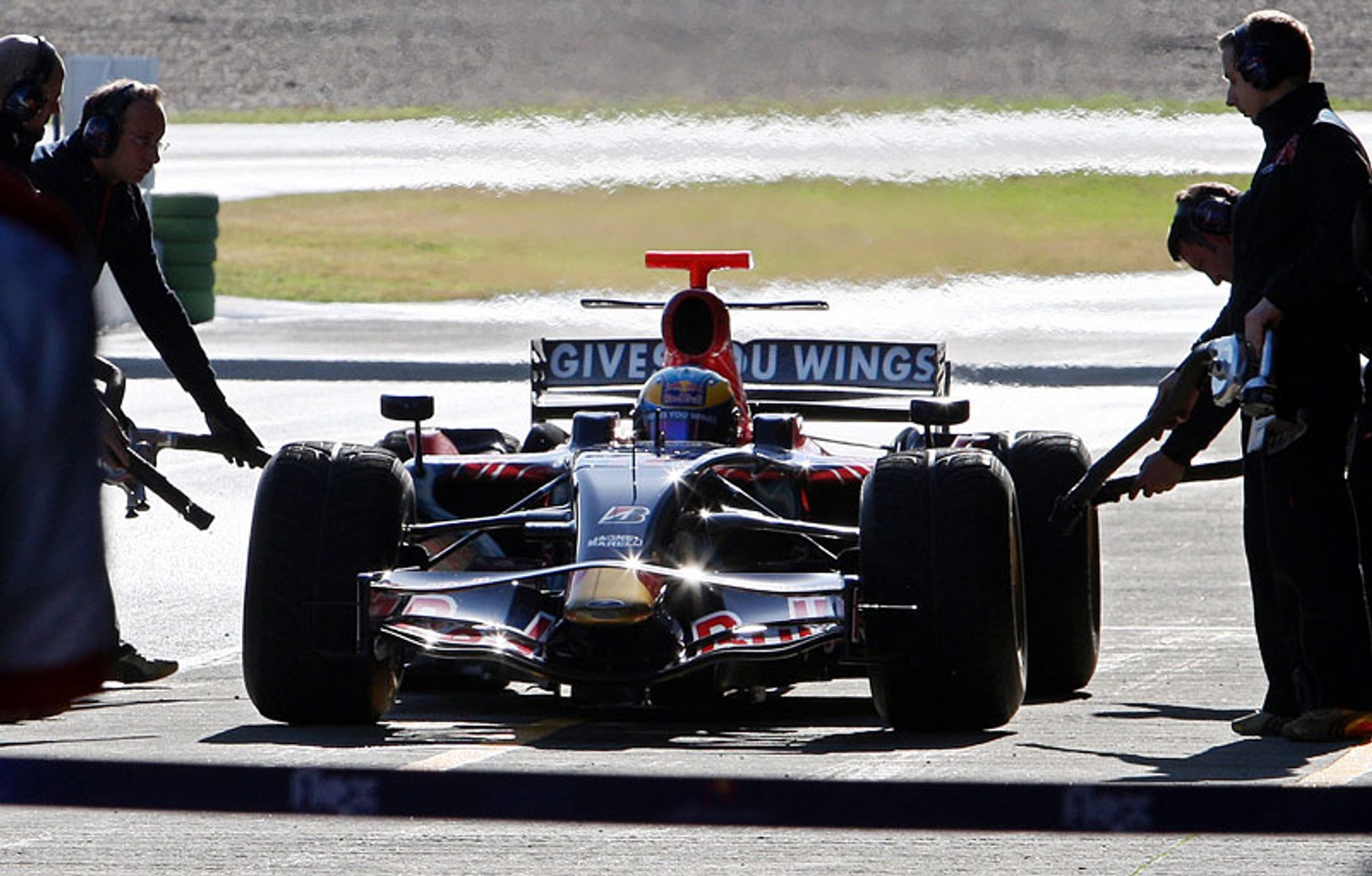 Formuła 1: Fernando Alonso pokazał klasę w Jerez (fotogaleria z testów)