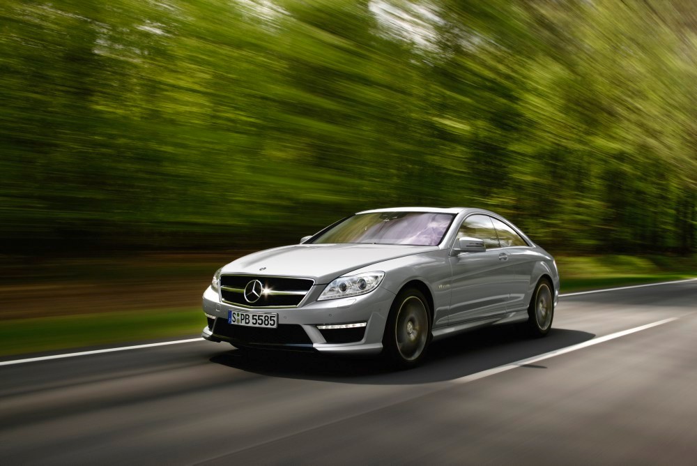 Auta za milion złotych. Kupisz je w polskich salonach