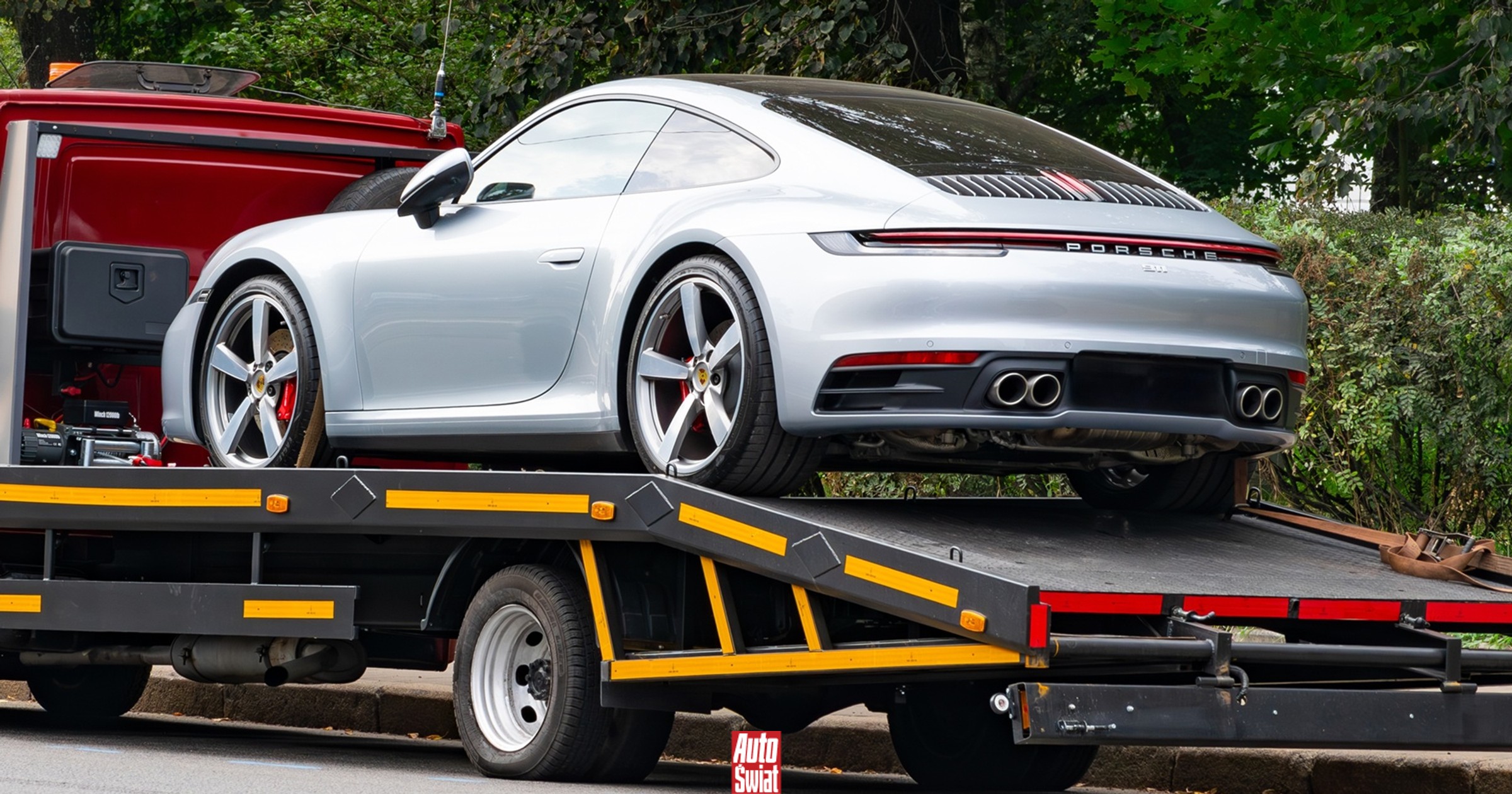 Samochody Porsche nagle przestały odpalać. Dziwnym trafem tylko w Rosji