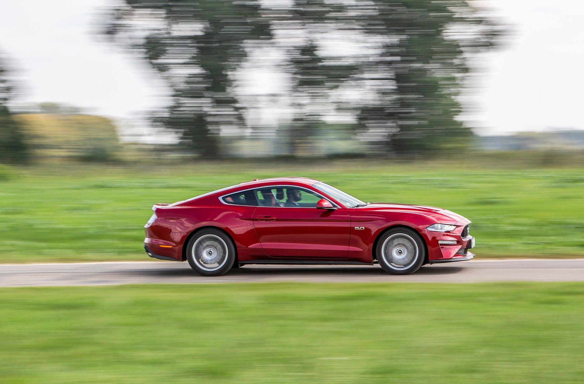 Ford Mustang GT - chcemy więcej takich aut!