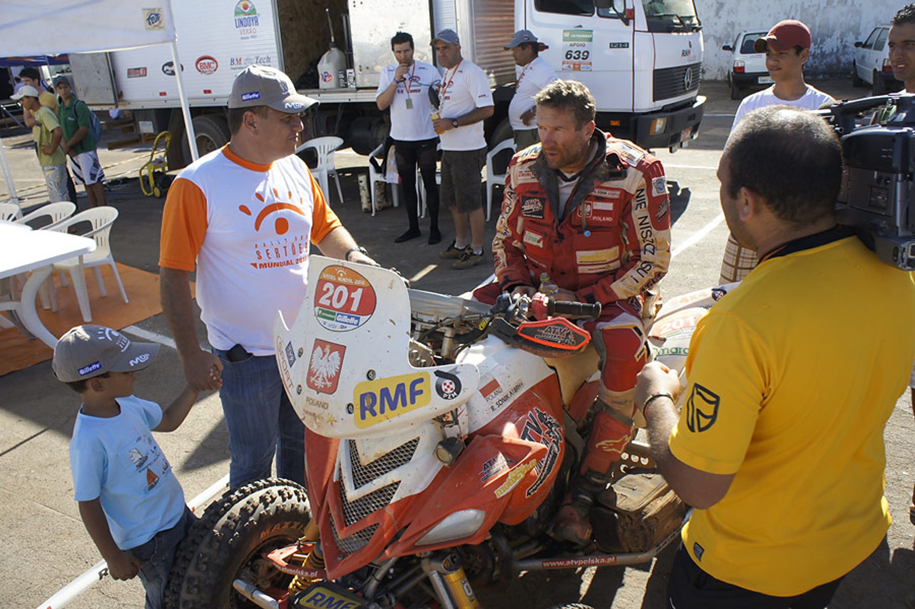 Rally Dos Sertoes 2010: Sonik wygrał, Przygoński i Czachor awansowali (3. etap)